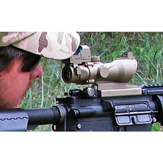 JJ airsoft acog style 4x32 trizium illuminated scope with red dot (black)