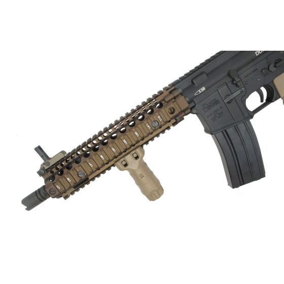 Bolt airsoft fucile elettrico DANIEL DEFENSE B4 MK18 MOD1 4.0 electric blow back aeg (tan)