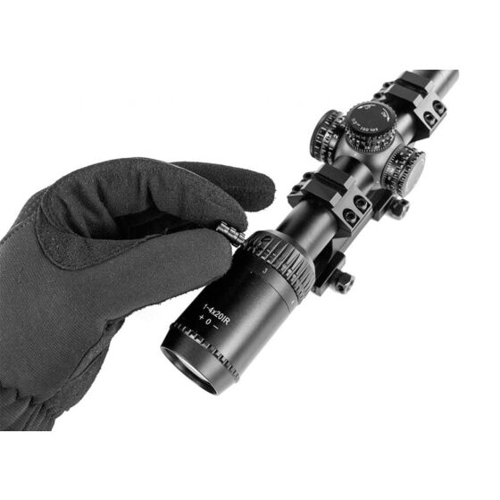 NOVRITSCH 1-4x24 LPVO rifle scope (with mount base)