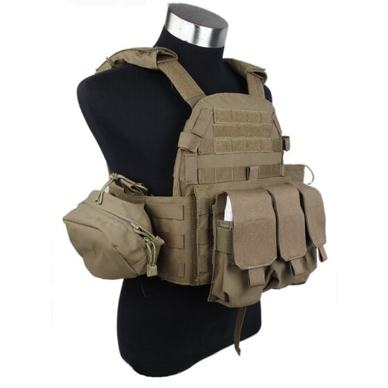 TMC giubbino tattico 6094 style plate carrier con 3 tasche (coyote brown)