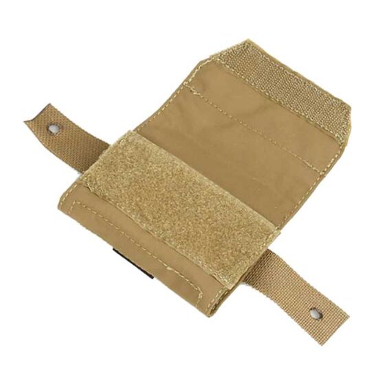 TMC tasca batterie per elmetti velcrata (coyote brown)