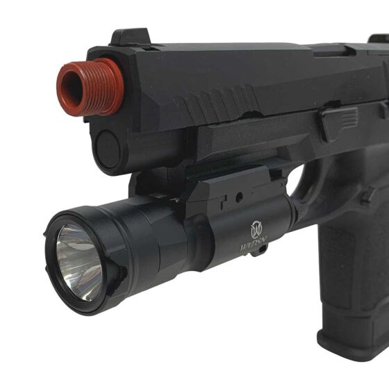 WADSN x300 650Lumens weapon light (black)