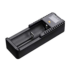 Fenix carica batterie universale per batterie ricaricabili