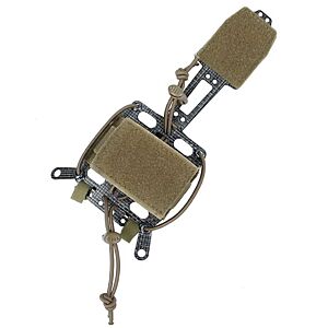 TMC tasca BATTERY FRAME per elmetti velcrata (coyote brown)